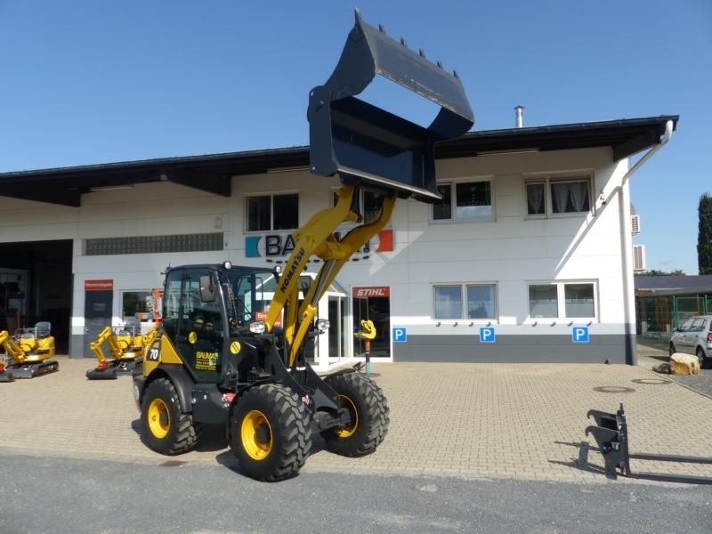Radlader 5t 900L einen Tag u Vers mieten bei Bauma – 3