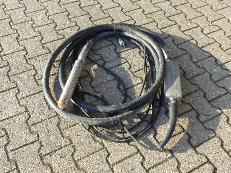 Rüttelflasche mieten bei Bauma – für Fundament & Mauer – 2
