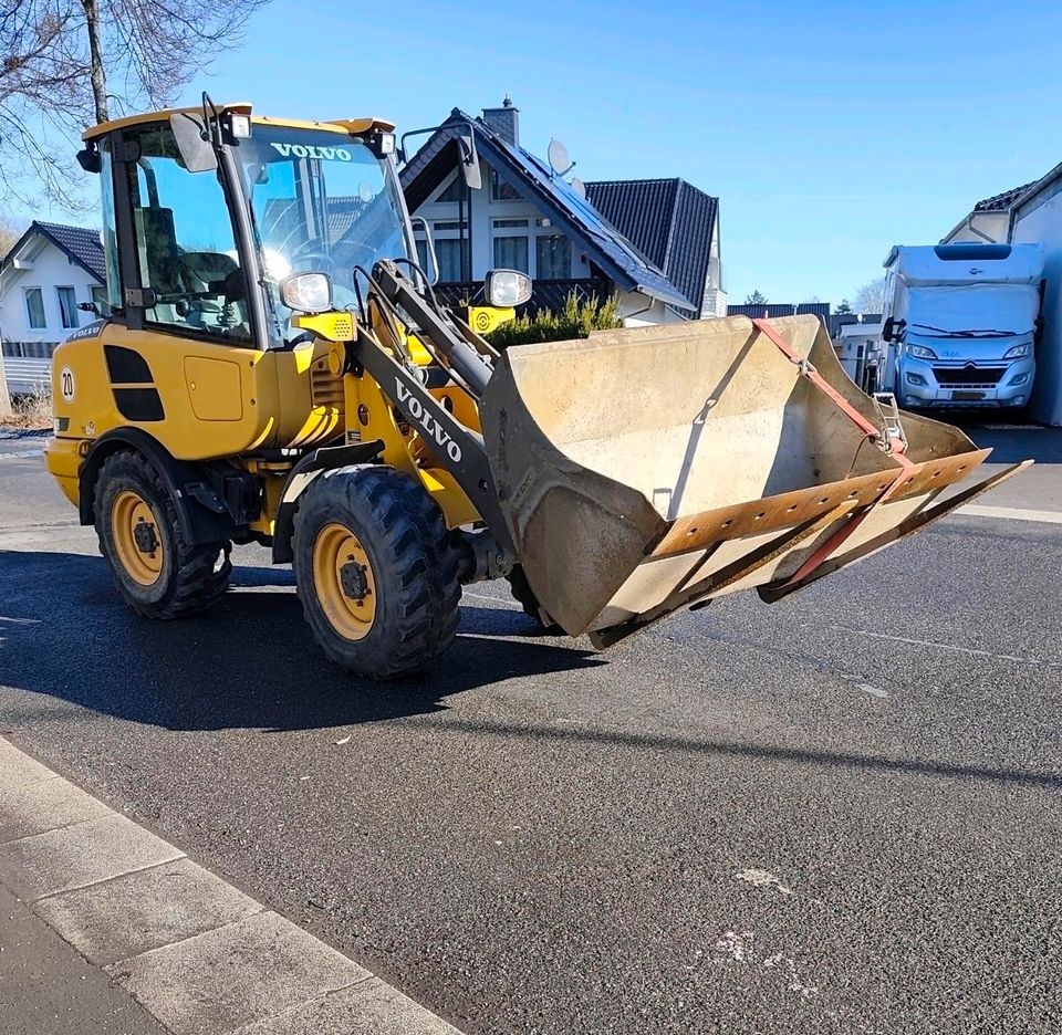 Minibagger Microbagger Radlader mieten in Bad Münstereifel – 4