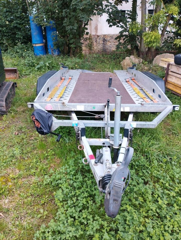 Autotransportanhänger mieten in Bad Münstereifel