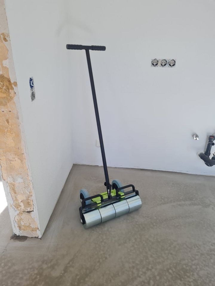 Andrückwalze Vinylboden Desingboden mieten in Bad Münstereifel – 3