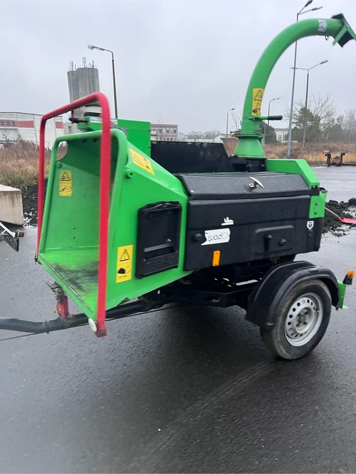 Schredder Häcksler Greenmech 160 Quadchip 16cm mieten in Zehdenick