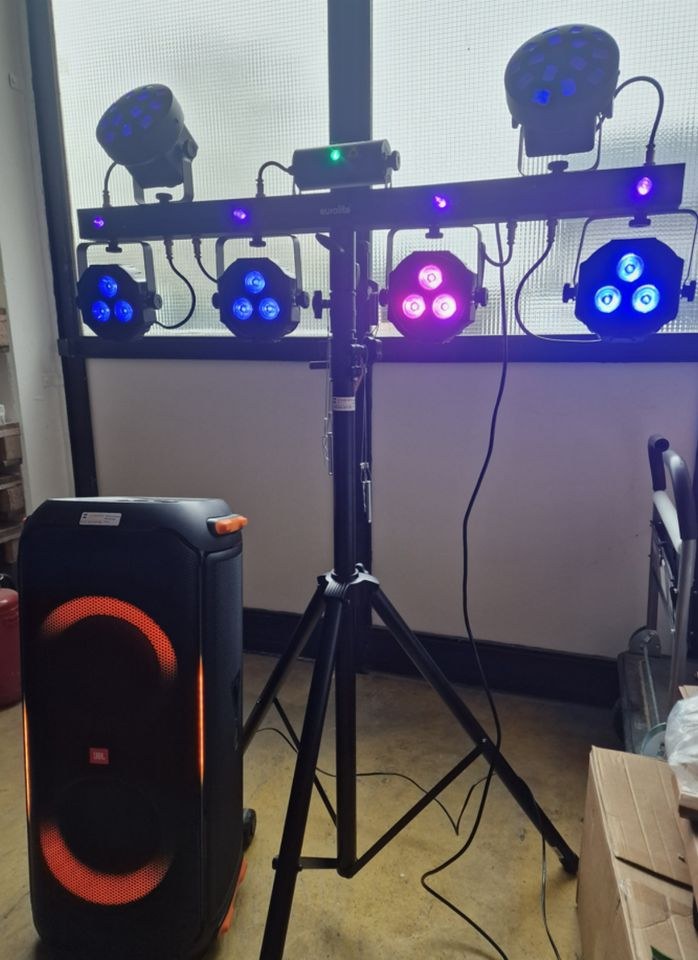 JBL Partybox 310 Lautsprecher Akku Musikbox mieten in Dreieich – 3
