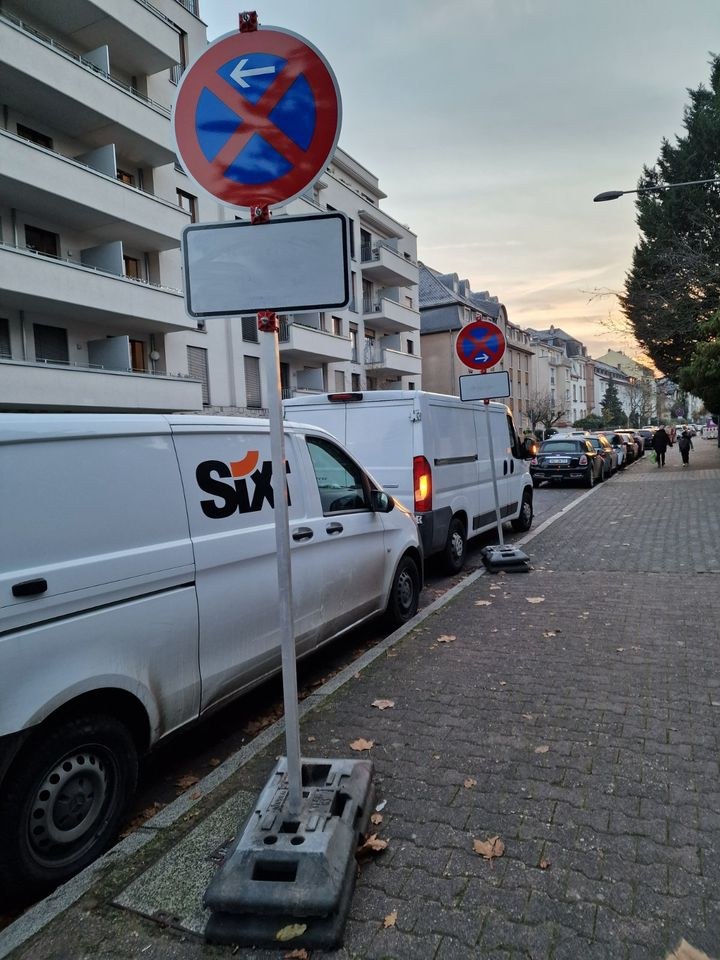 Halteverbotsschilder Umzug Haltverbot Lieferung mieten in Dreieich – 2