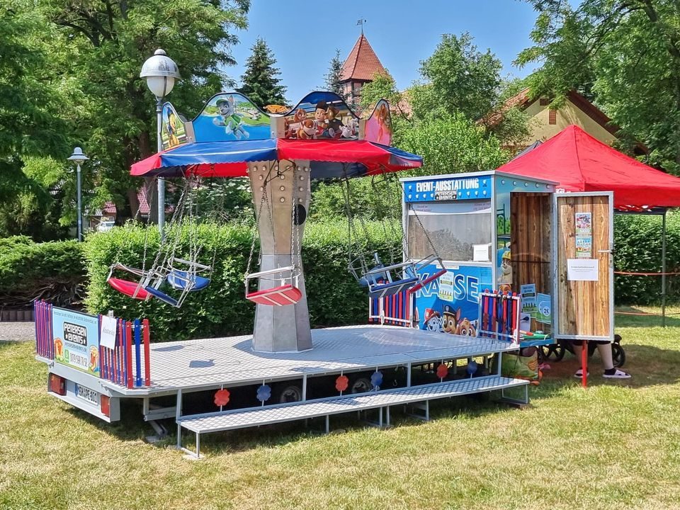 Kinderkettenkarussell mieten in Südharz – 8 Sitzplätze, mit Personal – 2