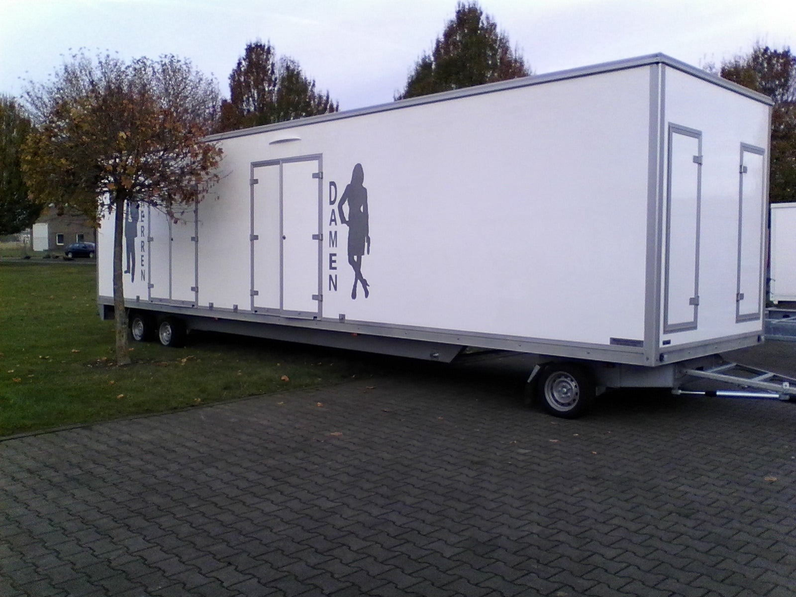Toilettenwagen Verleih – 3