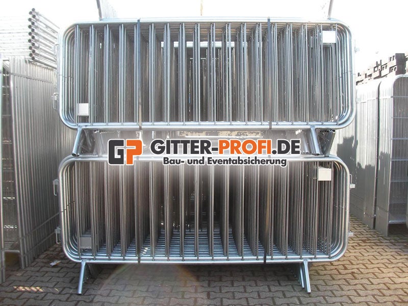 Absperrgitter mieten oder kaufen bei Gitter-Profi.de - Mannesmanngitter - Demogitter - Personengitter Drängelgitter – 4