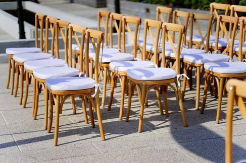 Cross Back Chairs Stühle Vintage Boho für Hochzeit mieten Möbelverleih – 2