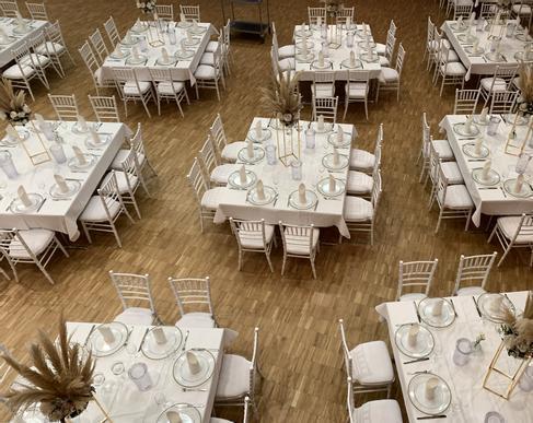 Tiffany, Chiavari, Bankettstühle weiße Hochzeitstühle Verleih Mieten
