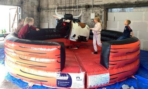 Eventmodule, Bullriding, Hochzeit, Disco SEHR VIEL AUSWAHL Hüpfburgen Verleih – 3