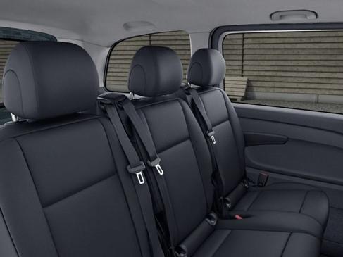 Mercedes Benz Vito Sportstourer 9 Sitzplätze oder vergleichbares Modell – 3