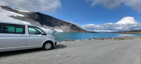 VW T6 9 Sitzer REDWEISS Vorteilswochen 7 Tage fahren und 6 bezahlen ab 649,00 Euro – 2