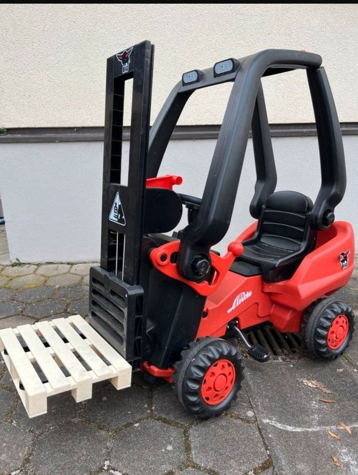 Kindergabelstapler Gabelstapler Hüpfburg mieten in Tottleben