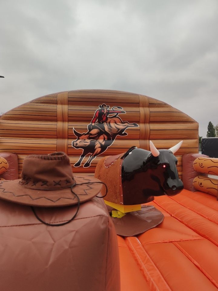 Rodeo Bullriding Rollenrutsche Hüpfburg Hau mieten in Tottleben – 2