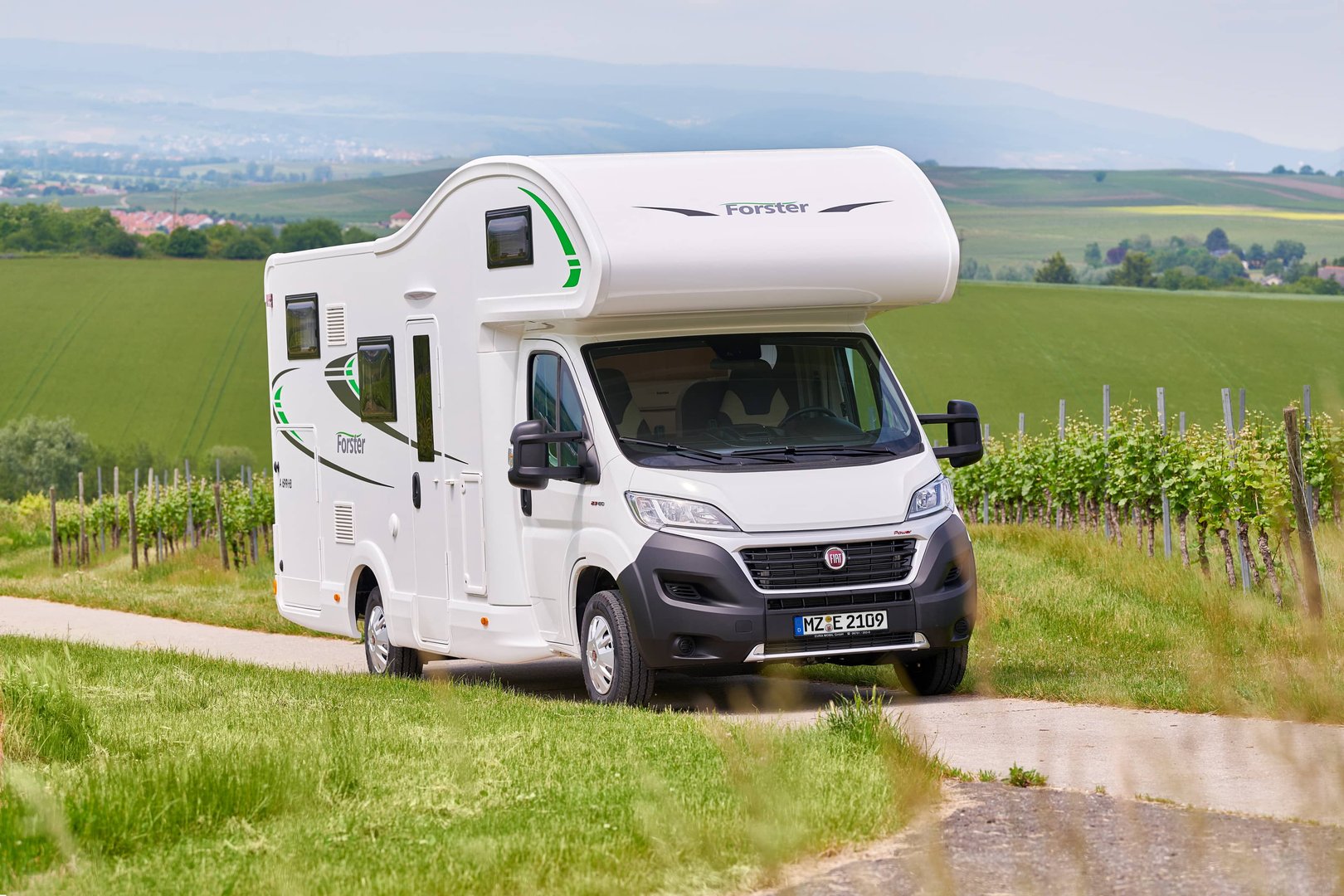 F3 - Family Star – Wohnmobil mieten in Stuttgart-Vaihingen – Thumbnail 11