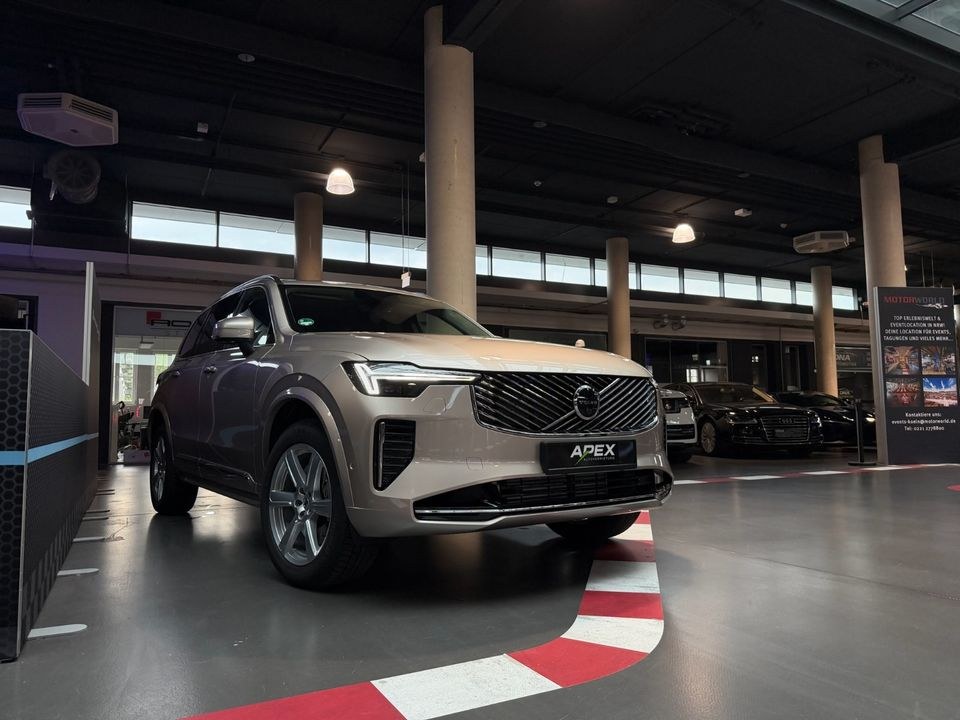 Volvo XC90 7 Sitzer SUV Auto Leihwagen in Köln mieten – Most Wanted