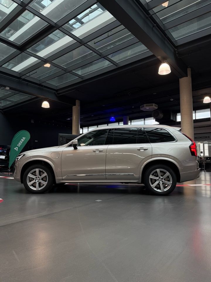 Volvo XC90 7 Sitzer SUV Auto Leihwagen in Köln mieten – Most Wanted – 3