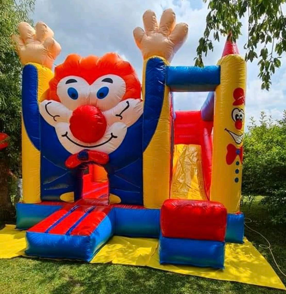 Hüpfburg Multiplay Rutsche