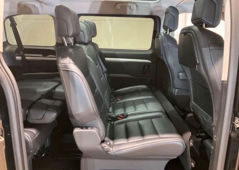 8 Sitzer Familienauto mieten in Rehfelde – für Gruppe & Team – 4