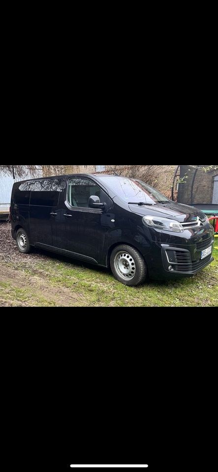 8 Sitzplätze Bus Familienauto mieten in Rehfelde – für Gruppe & Team – 2