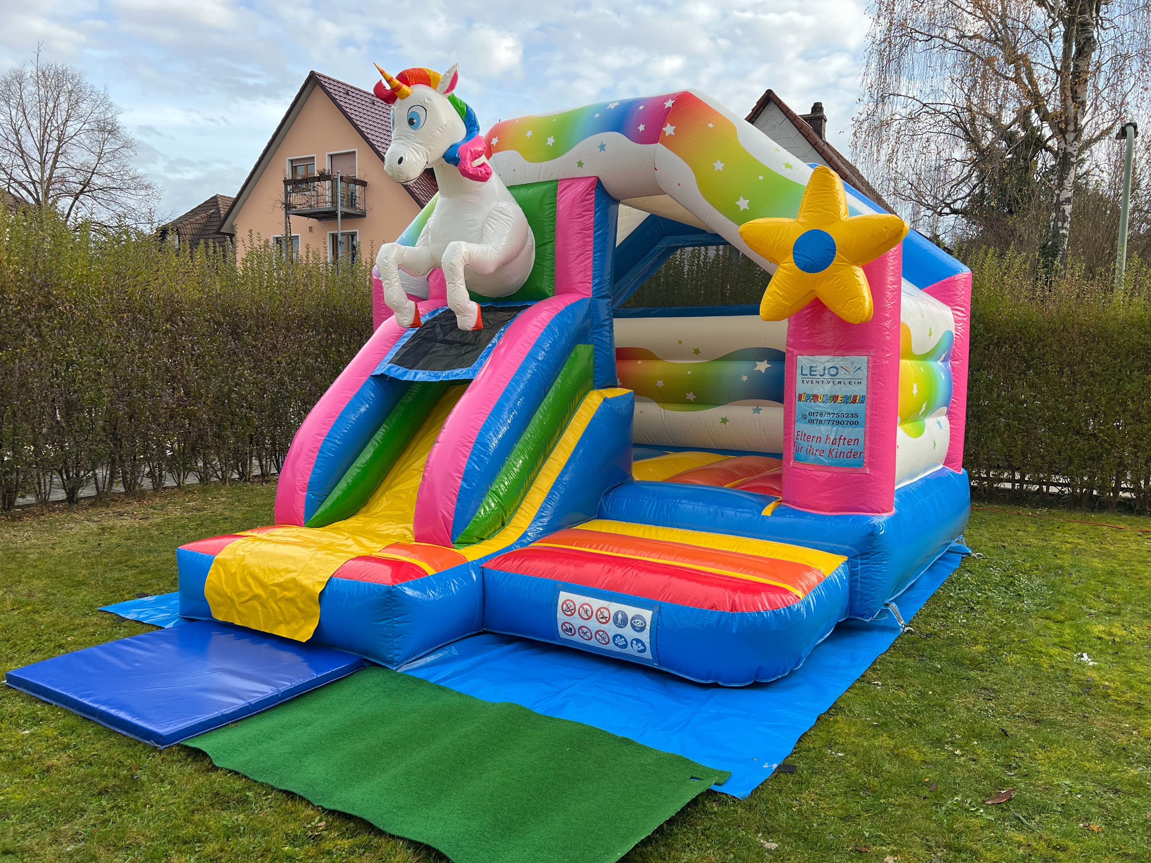 Hüpfburg Einhorn mit Rutsche zu vermieten