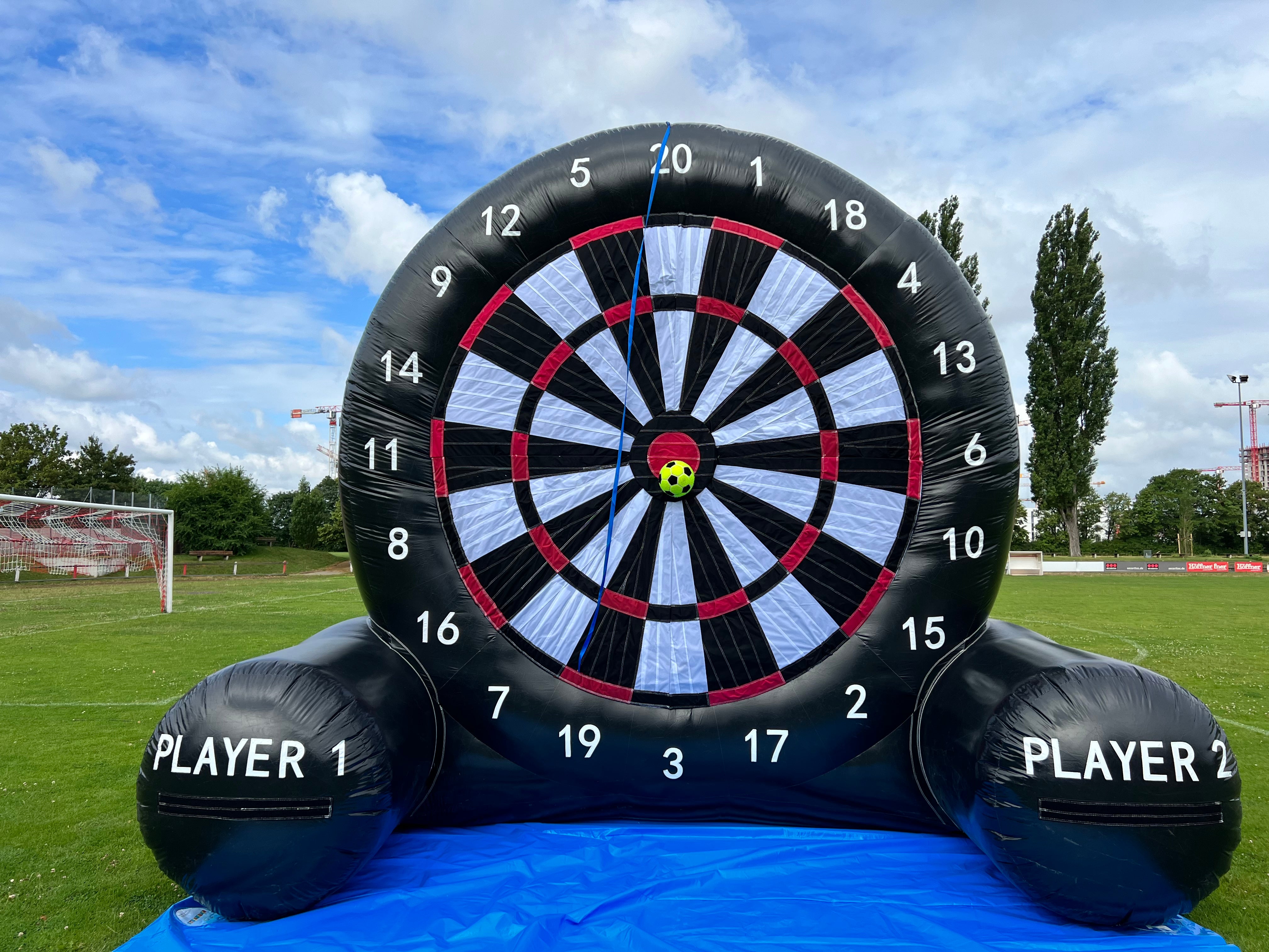 Fußball Dart mieten / XXL Fussball Dart – 3