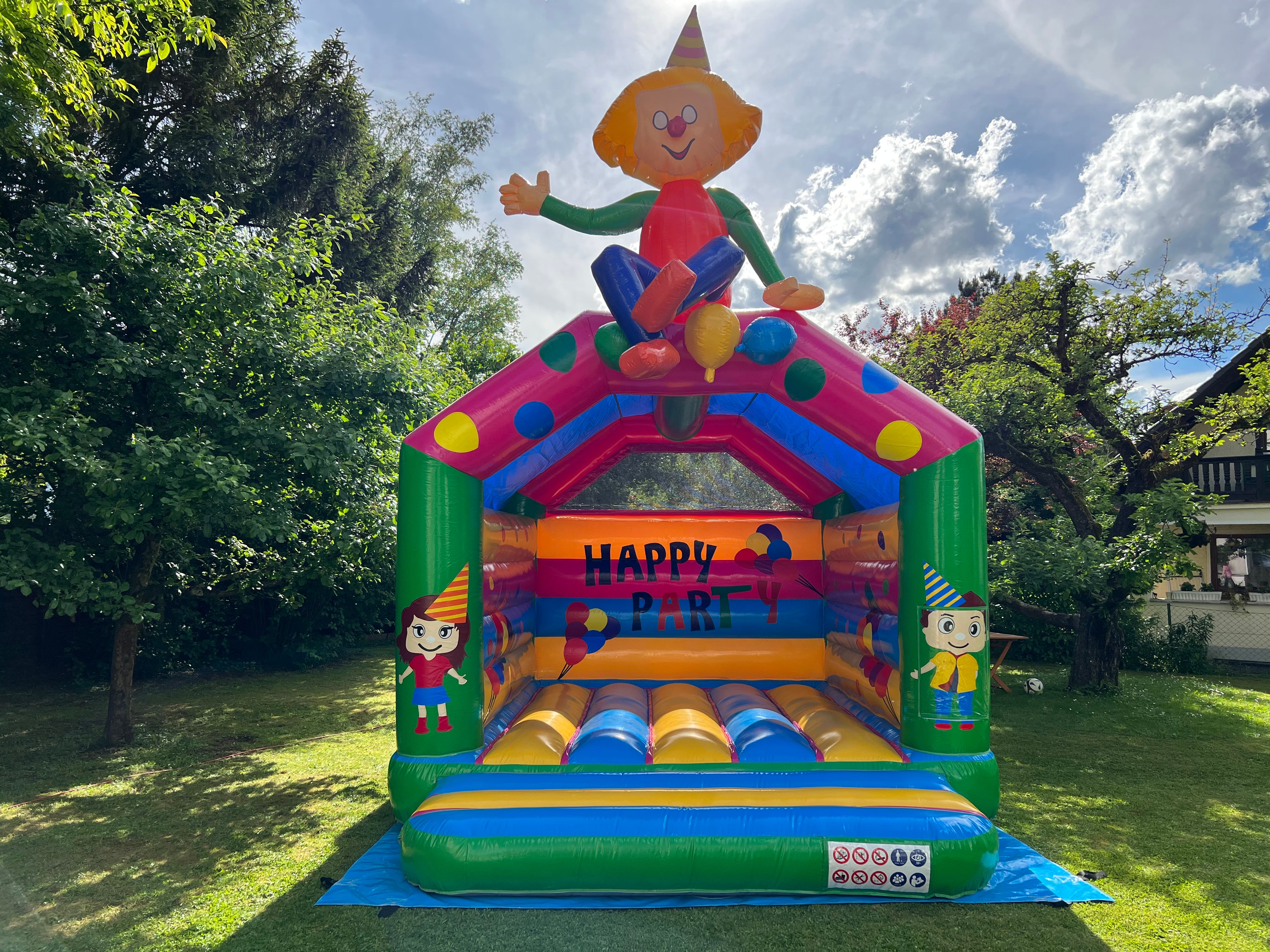 Hüpfburg Clown mieten