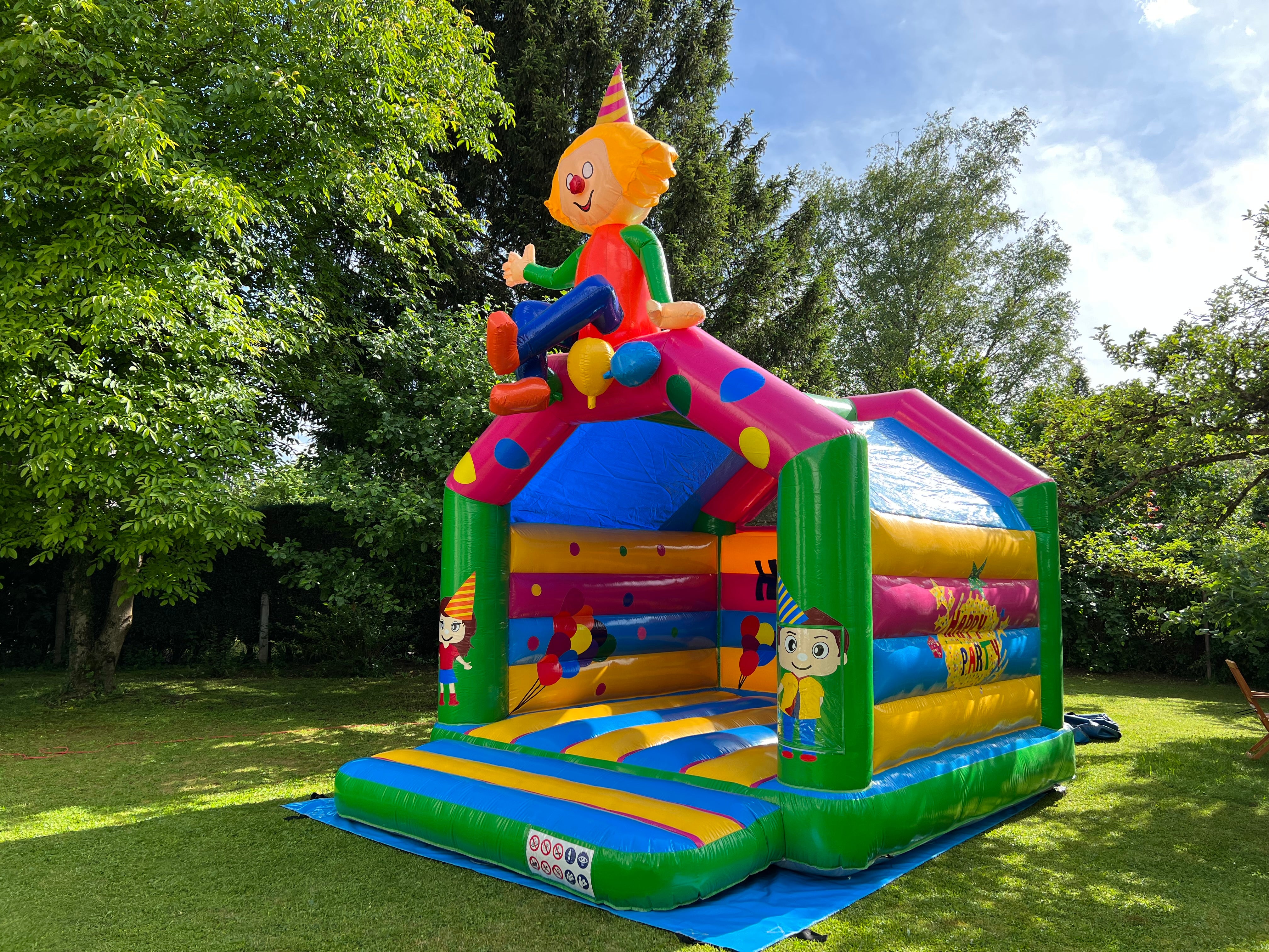 Hüpfburg Clown mieten – 2