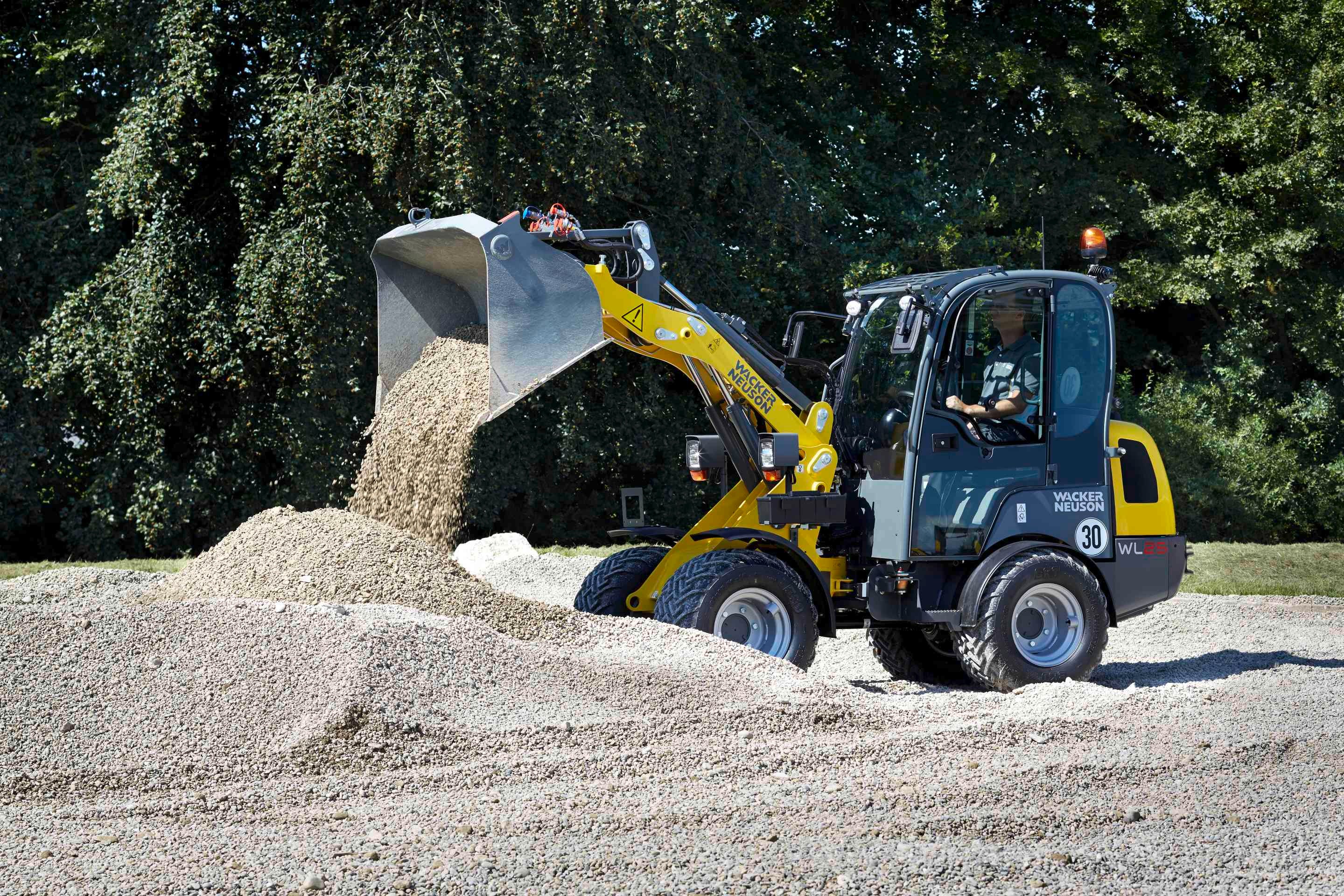Radlader 2.5t, Schaufelinhalt 0,3m3