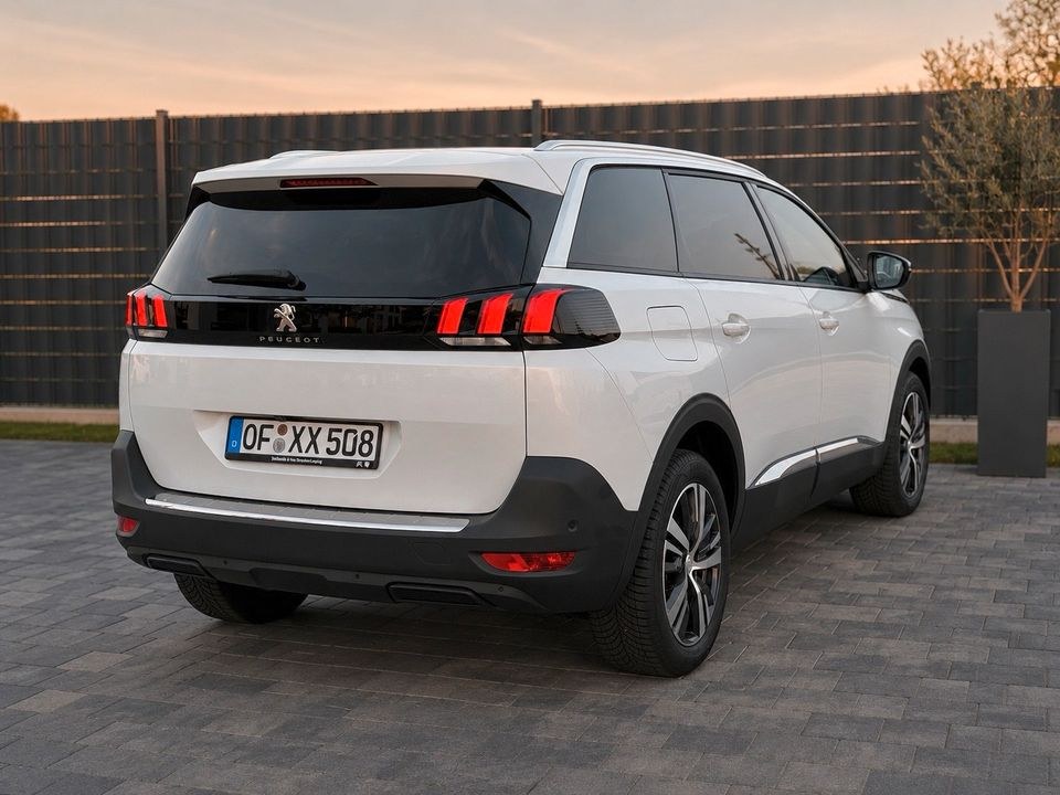 Peugeot 5008 7 Sitzer SUV Automatik Kamera mieten bei Skyline Rental – 4