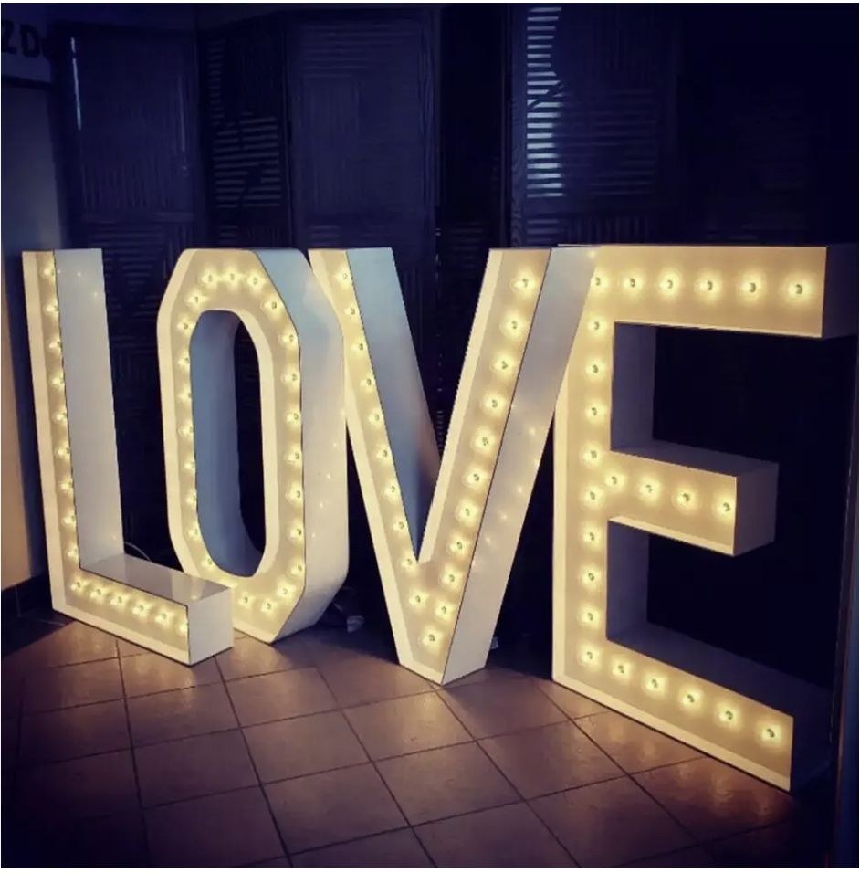 Love Schriftzeichen mieten in Mannheim bei Eventdeko-of-Colors – 2