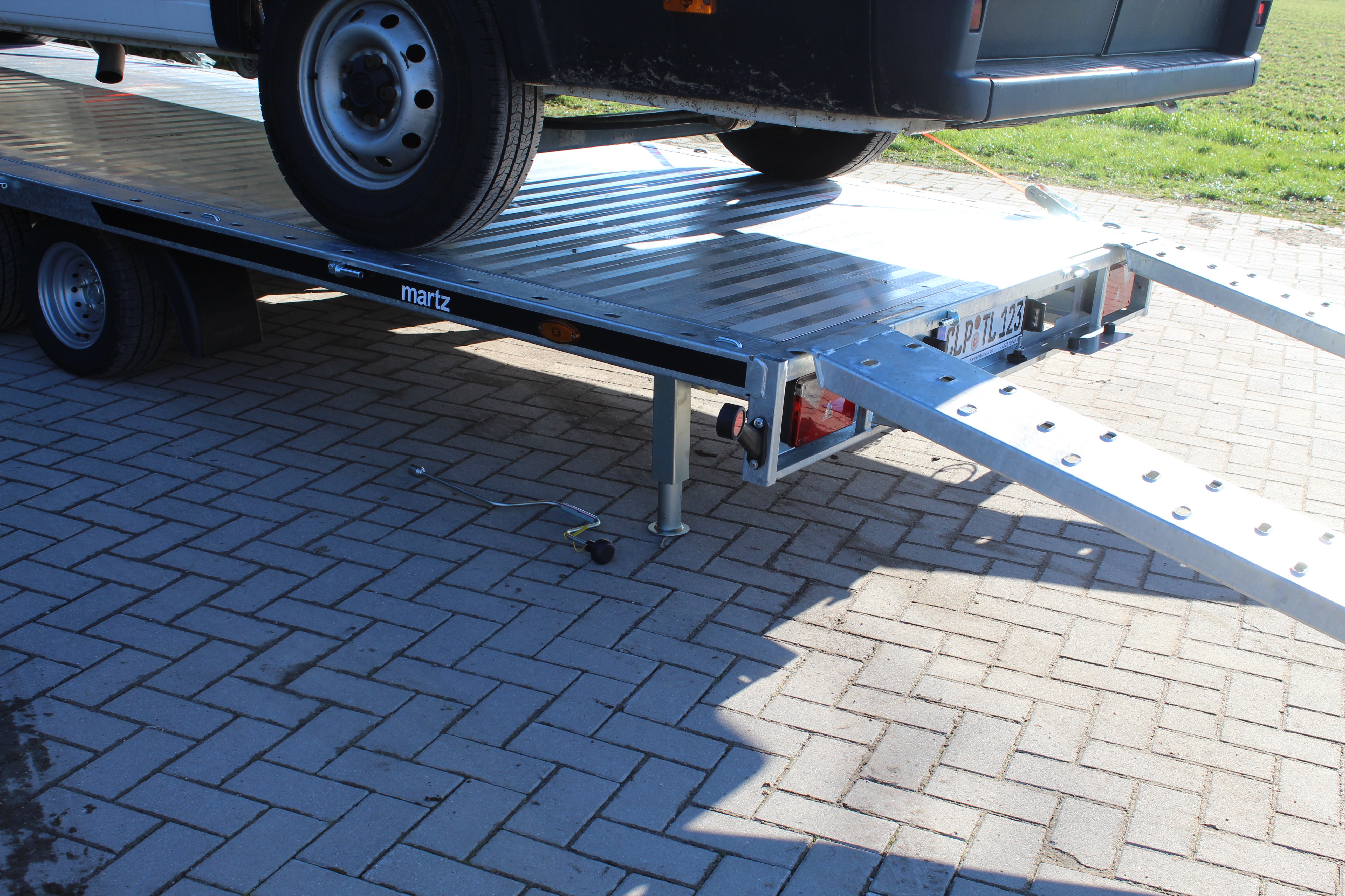 Autotransporter Trailer 6m – 4