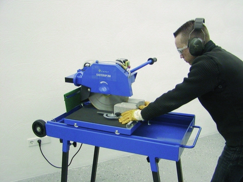 Nass-Schneidemaschine bis 60 cm Schnittlänge – 2