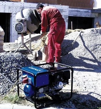 Stromerzeuger, 3,6 kVA / 230 V - 6,5 kVA / 400 V – 2