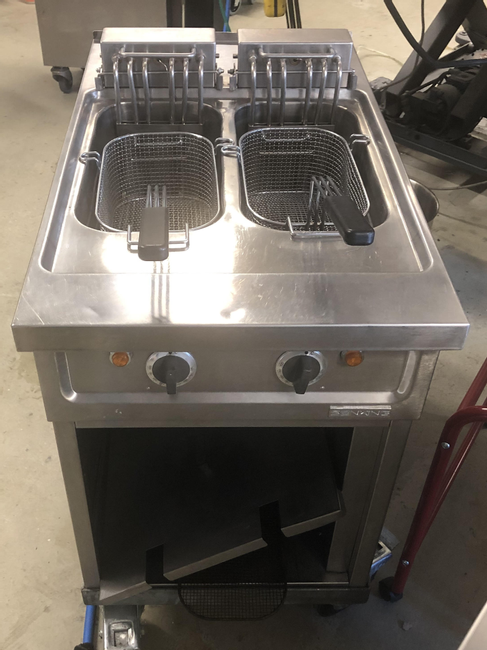 elektr. Doppelfritteuse Roeder Senking 20 kW