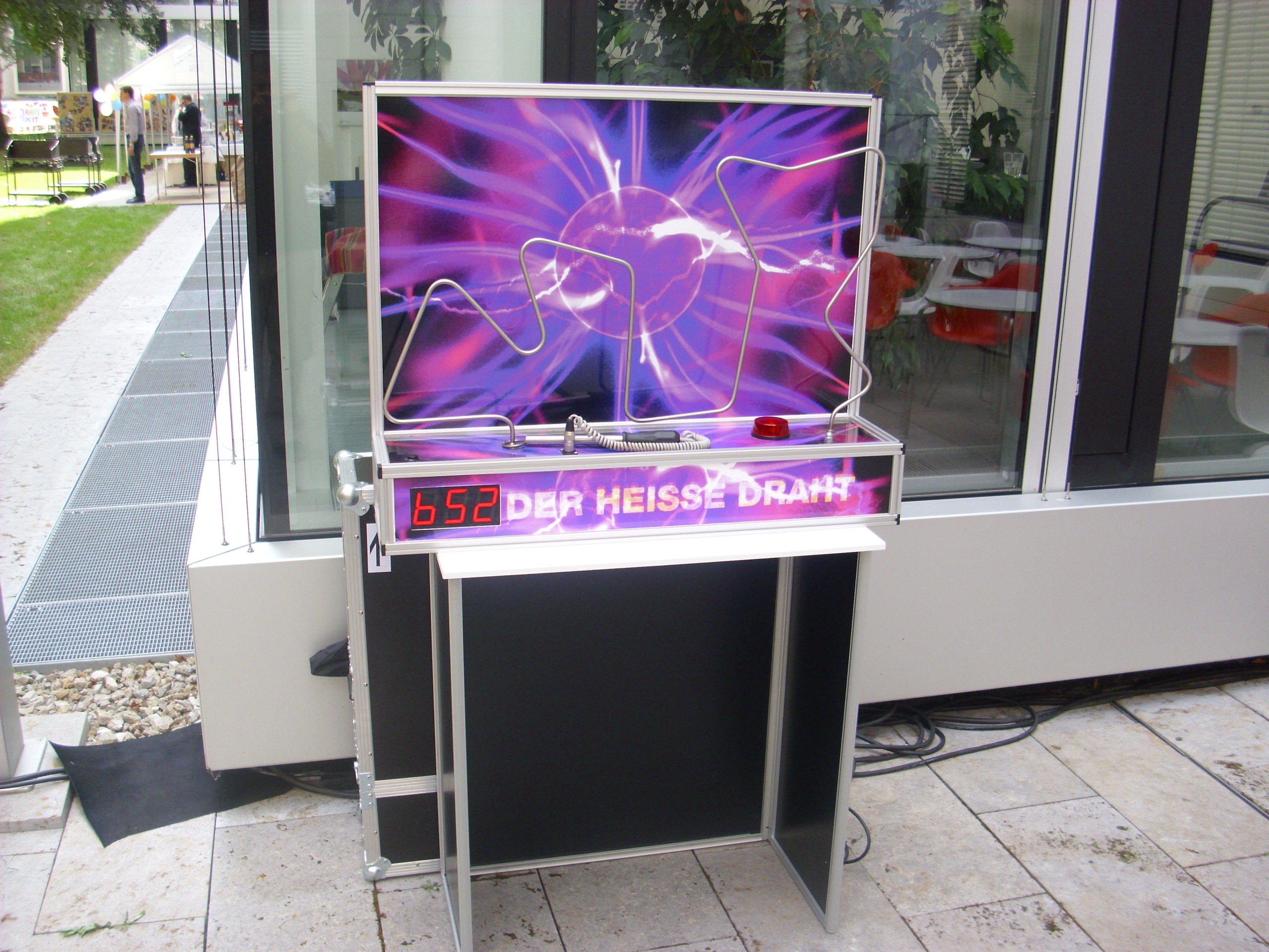 Heißer Draht / Heisser Draht