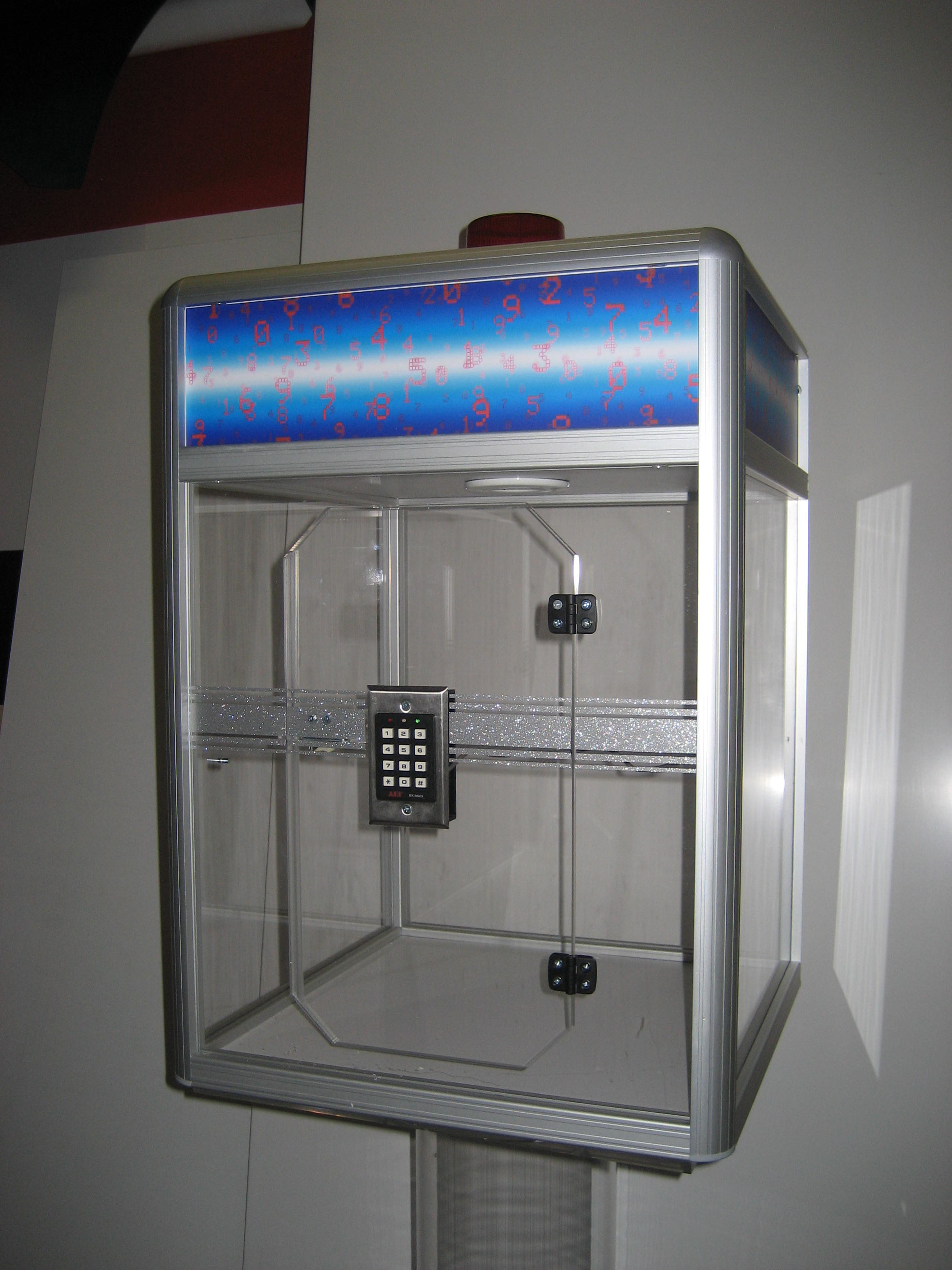 Gläserner Tresor / Safe / Glückstresor – 2
