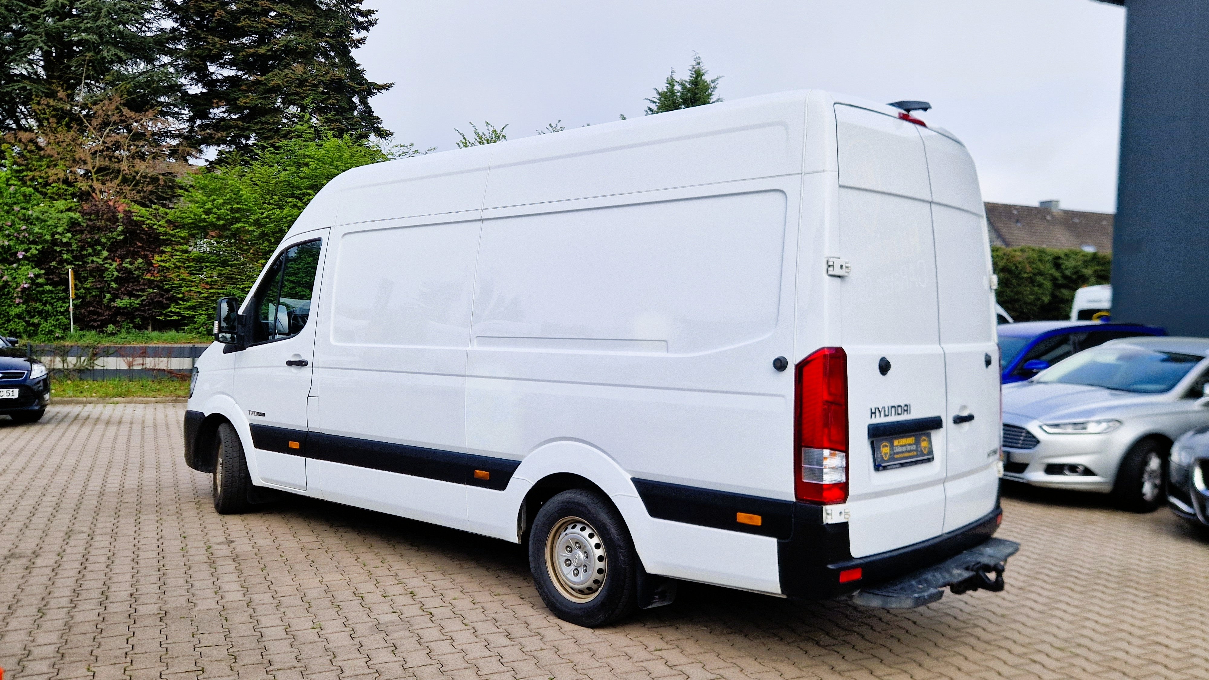 Mietwagen & Auto H 350 Transporter Umzugswagen Bulli MIETEN Kastenwagen verleihen – 3