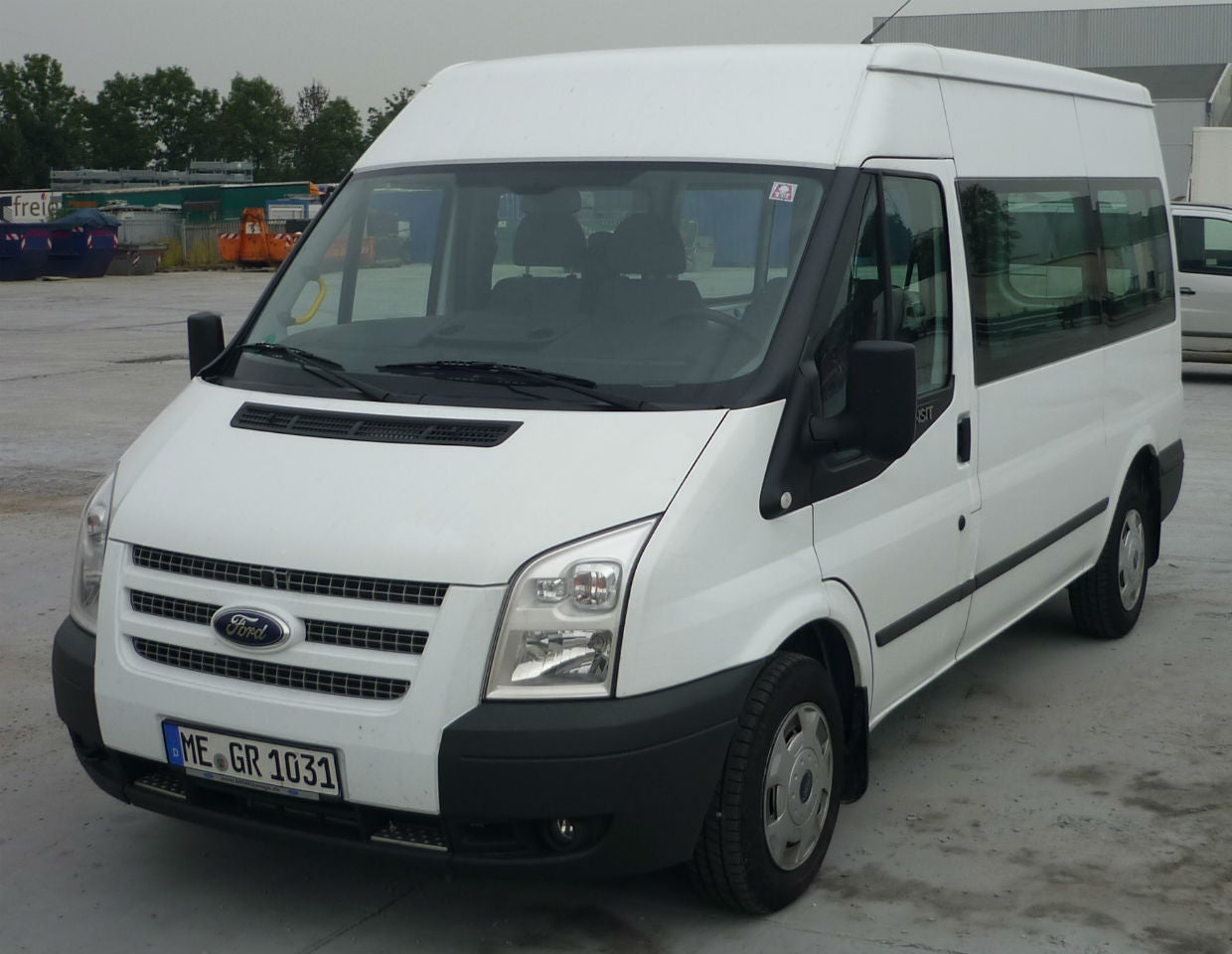 Transporter / Sprinter / Transit Kastenfahrzeug mit Ladelänge 3m; Klima, AHK; 3-Sitzer; Sondertarife