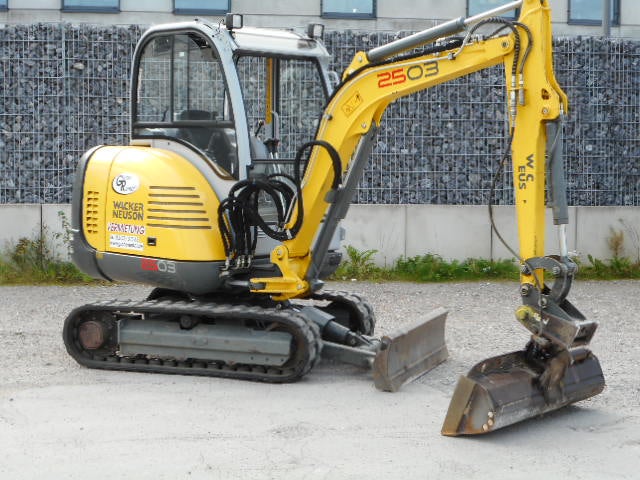 Minibagger, Raupenbagger WN 2503 optional mit hydr. G-Wanne oder Tieflöffel