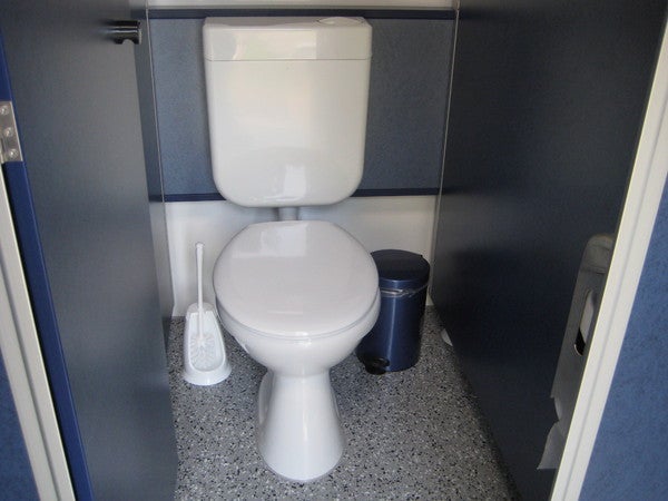Toilettenwagen, Toi Wagen, WC Container, WC Anhänger, WC Wagen, VIP Toiletten, Veranstaltungstoilette, Toilettencontainer, Sanitär, Sanitäranlage, Sanitärwagen, Eventtoilette, Klowagen,mobile Toilette – 2