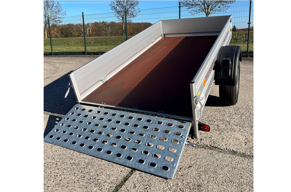 PKW Anhänger - Tieflader Einachse kippbar 1,35 to – 2