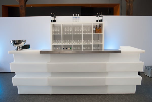 Cocktailbar / leuchtende Bar / Eckelement TETRIS weiß beleuchtet – 2