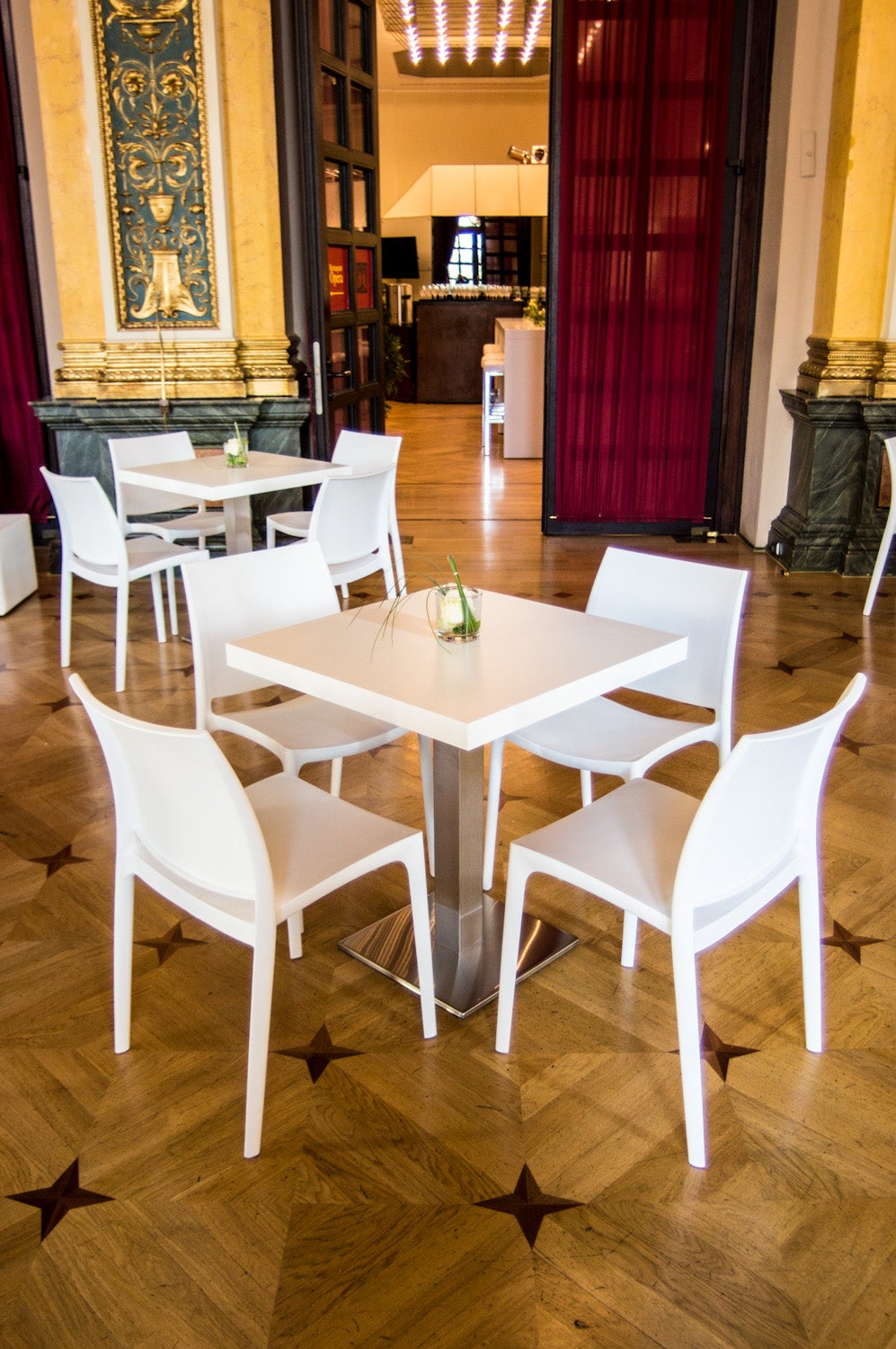 Bistrotisch / Tisch INOX BISTRO in matt-weiß und Edelstahl – 3