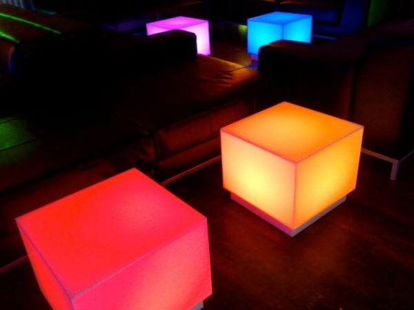 LED Loungetisch / LED Couchtisch CUBIT (leuchtend in allen Farben) – 4