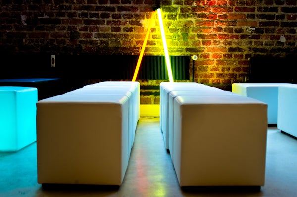 Loungeinsel / Sitzwürfel / Sitzcube Kunstleder QUBE ISLAND weiß – 2