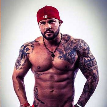 Stripper Leif mieten – professionelle Stripshow für JGA & Feiern
