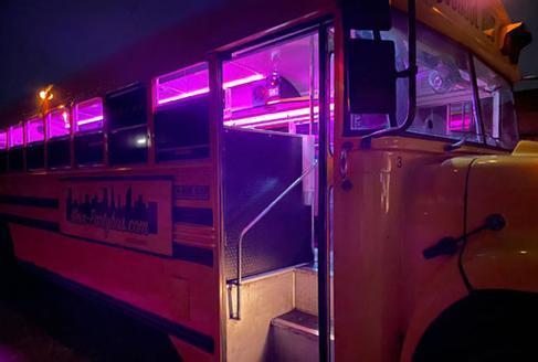 Amerikanischer Schulbus - Partybus - Party Schoolbus mieten in ganz NRW – 2