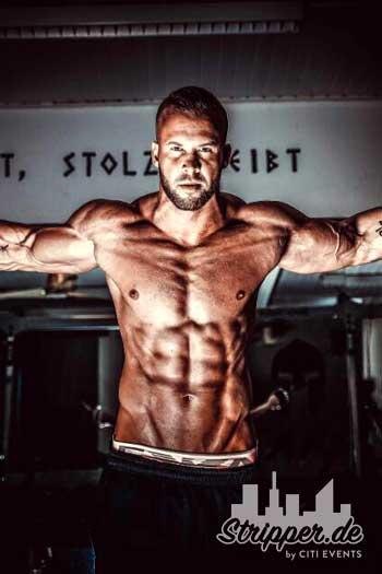 Stripper Matt mieten – professionelle Stripshow für JGA & Feiern – 3