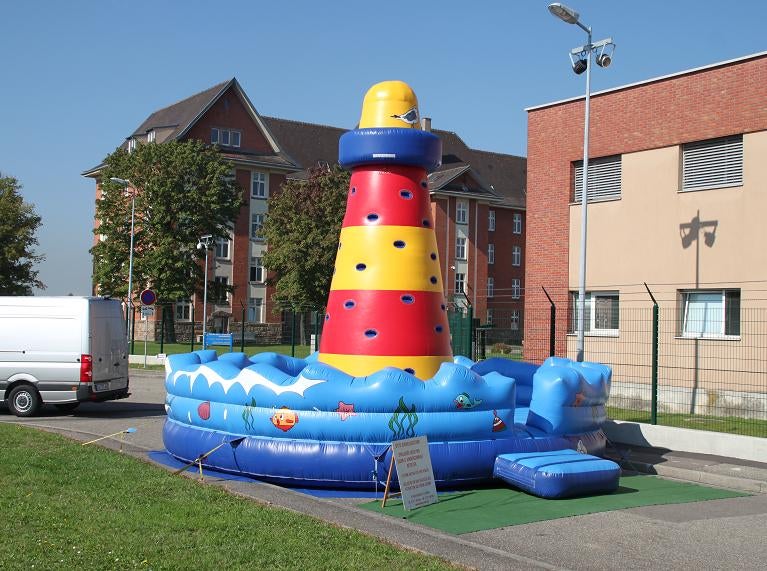 Kletter-Leuchtturm ~ Hüpfburg ~ Klettern ~ Kletterturm ~ Kletterleuchtturm ~ bei spass-events
